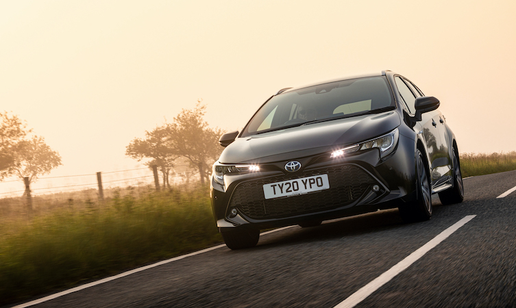 Toyota awards 2020 praise for our cars and people Toyota UK